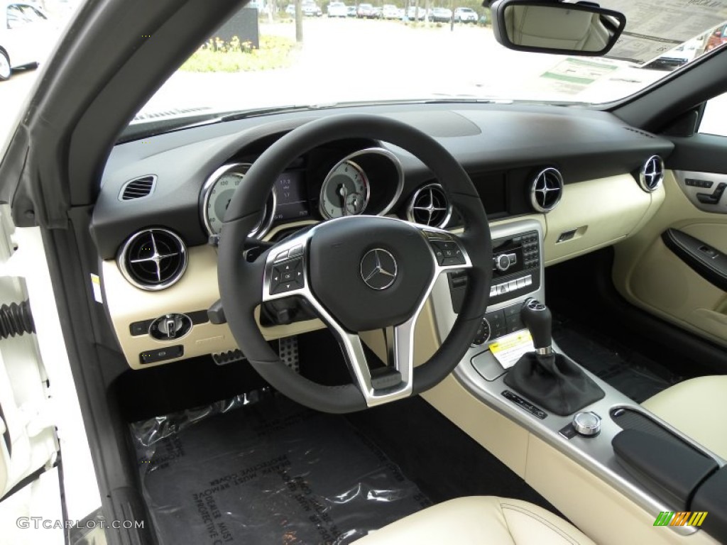 Sahara Beige Interior 2012 Mercedes-Benz SLK 250 Roadster Photo #62296118