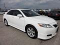 Super White - Camry SE Photo No. 5