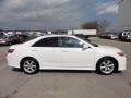 Super White - Camry SE Photo No. 8