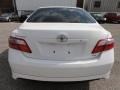 Super White - Camry SE Photo No. 10