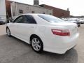 Super White - Camry SE Photo No. 11