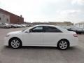 Super White - Camry SE Photo No. 12