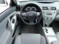 Super White - Camry SE Photo No. 32
