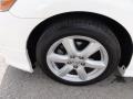 Super White - Camry SE Photo No. 40