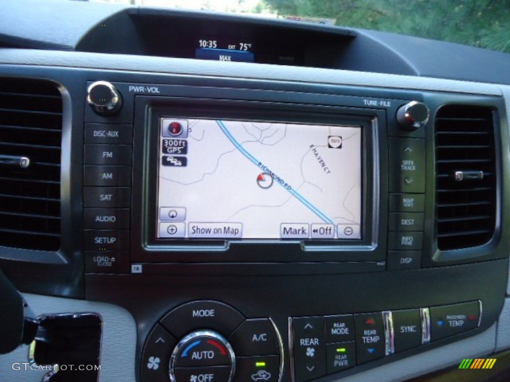 2012 Toyota Sienna XLE Navigation Photos