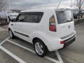 2010 Clear White Kia Soul +  photo #7