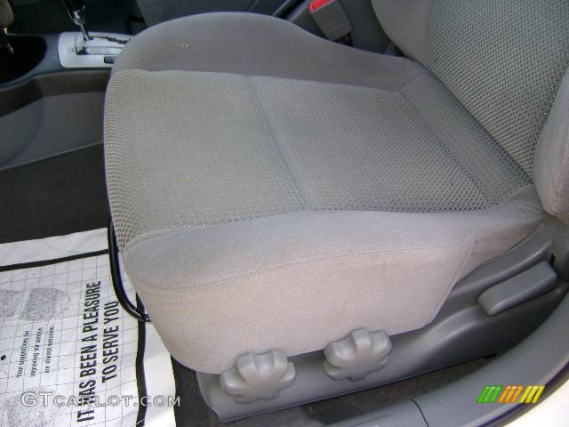 2007 Forenza Sedan - Absolute White / Grey photo #15