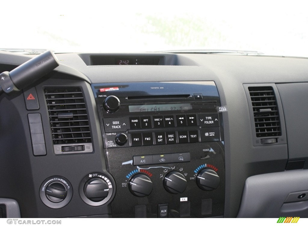 2012 Tundra Double Cab 4x4 - Super White / Graphite photo #11