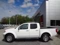 Avalanche White - Frontier SL Crew Cab Photo No. 2