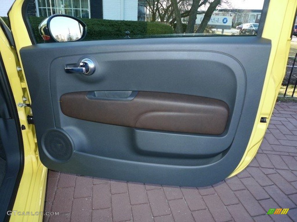 2012 Fiat 500 Sport Sport Tessuto Marrone/Nero (Brown/Black) Door Panel Photo #62308949