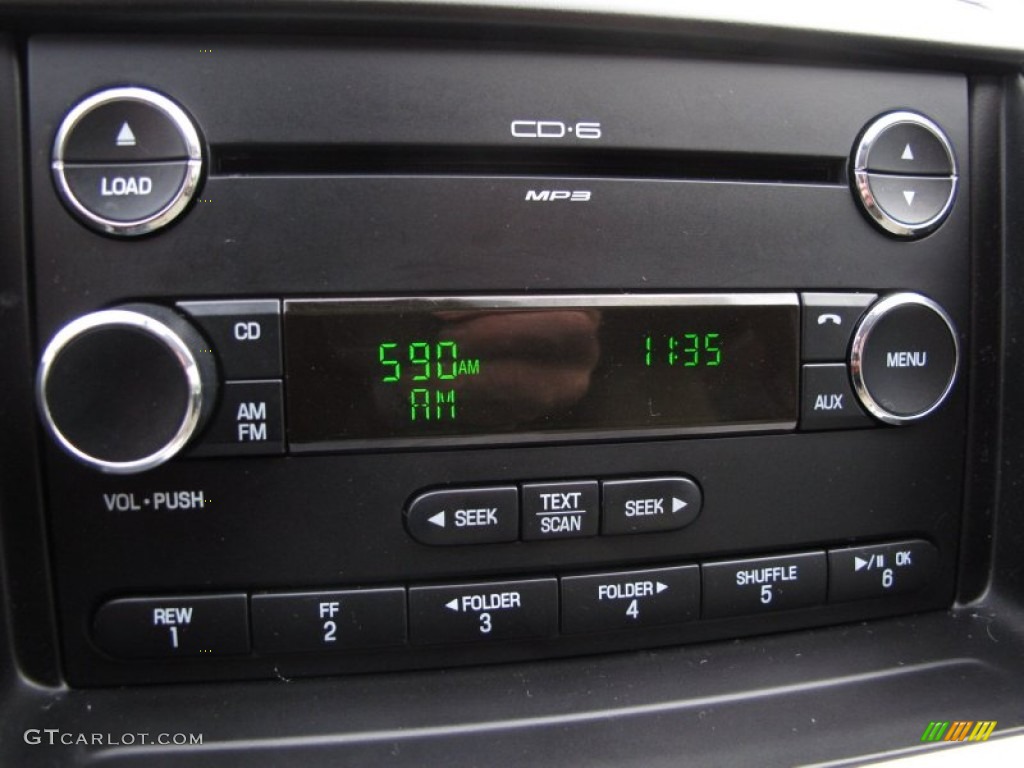 2008 Ford Edge SEL Audio System Photos