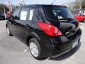 Super Black - Versa 1.8 S Hatchback Photo No. 3