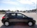 Super Black - Versa 1.8 S Hatchback Photo No. 10