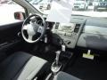 Super Black - Versa 1.8 S Hatchback Photo No. 12