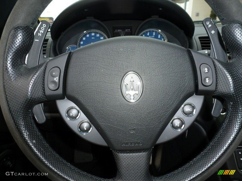 2009 Maserati GranTurismo S Nero Steering Wheel Photo #62309531