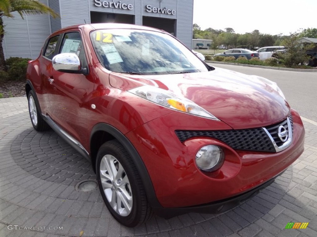 2012 Juke SL - Cayenne Red / Black/Red Leather/Red Trim photo #11