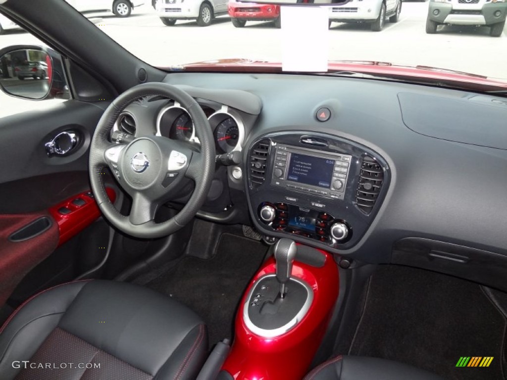 2012 Nissan Juke SL Black/Red Leather/Red Trim Dashboard Photo #62309636