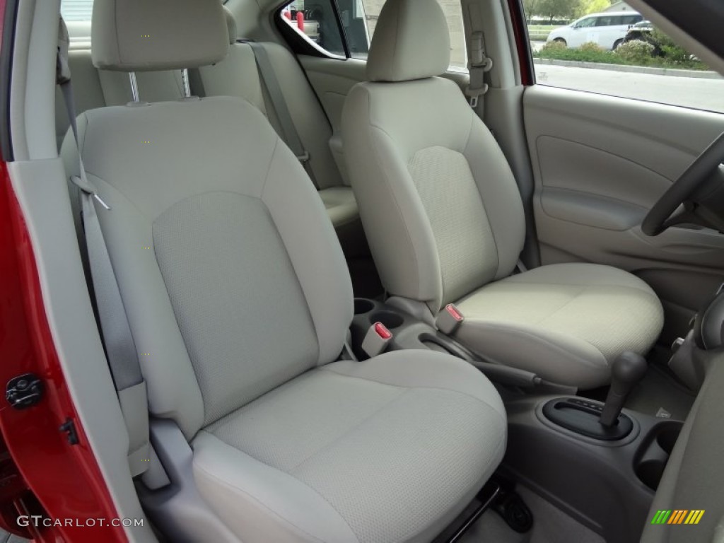 Charcoal Interior 2012 Nissan Versa 1.6 SV Sedan Photo #62309771