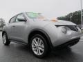 Chrome Silver - Juke SV Photo No. 7