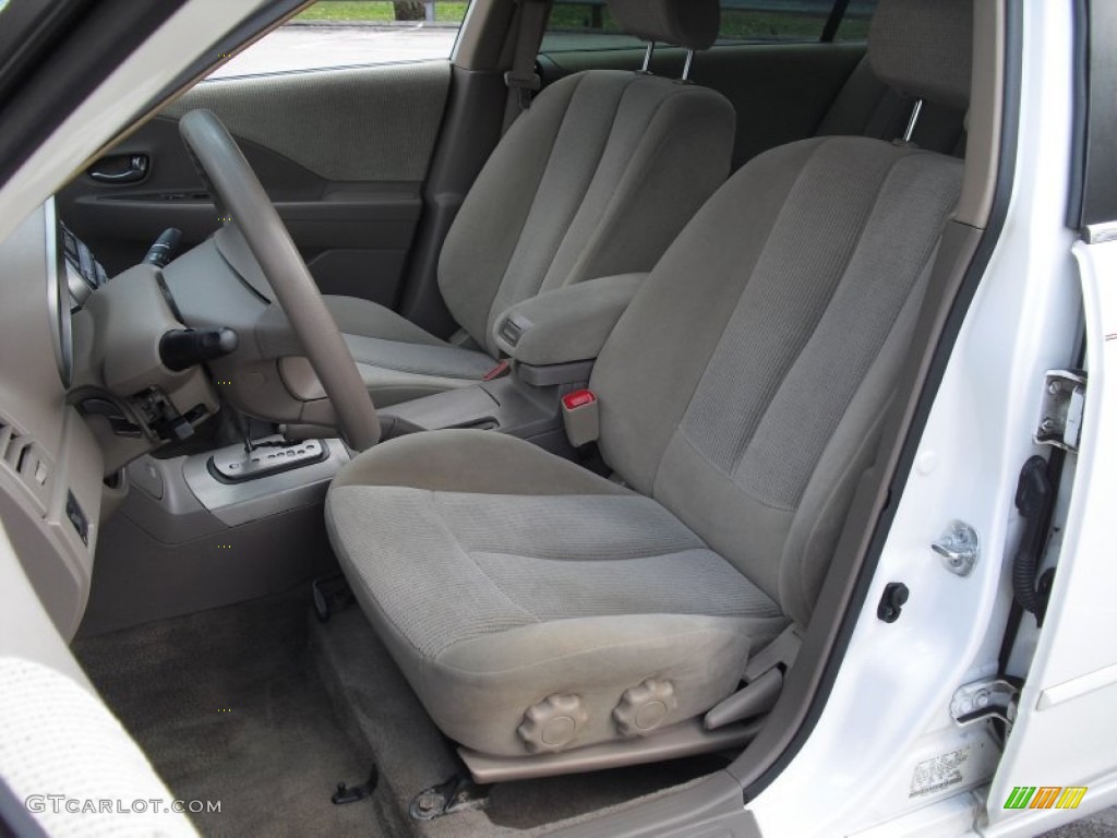 2004 Altima 2.5 S - Satin White / Blond photo #18