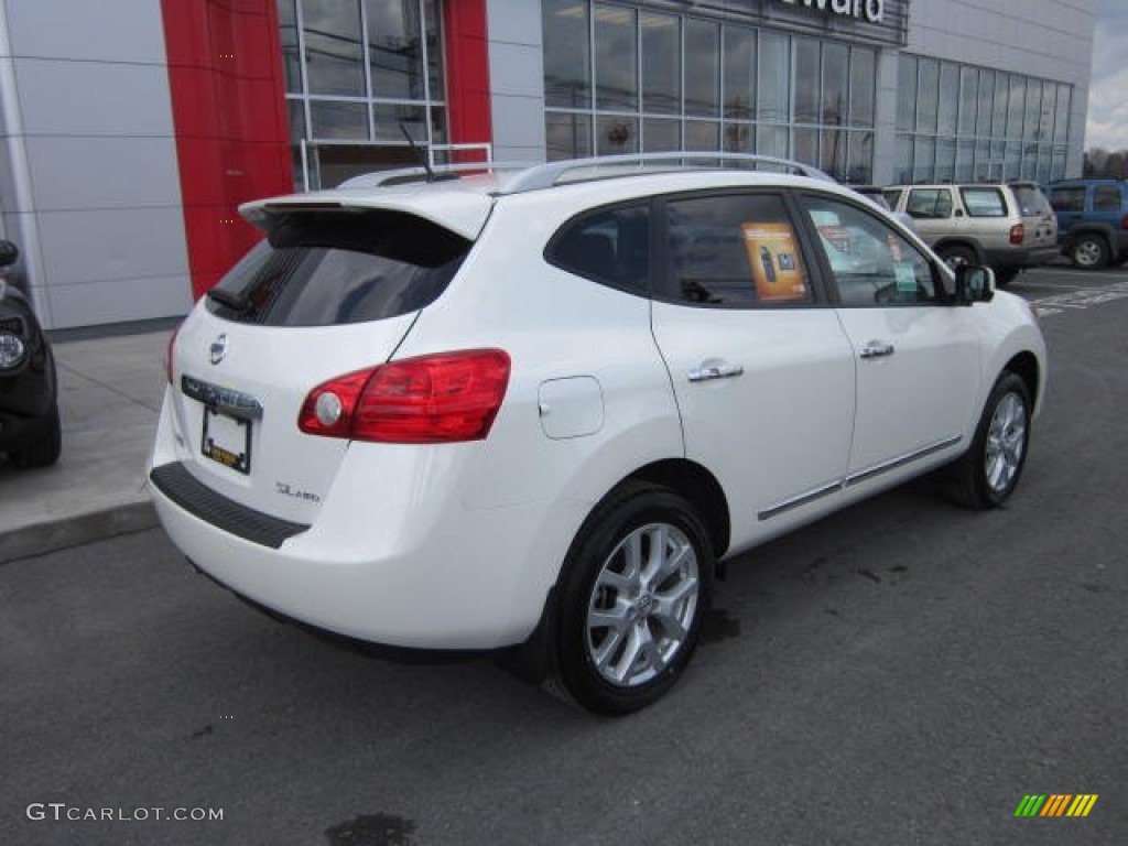 2012 Rogue SL AWD - Pearl White / Black photo #7