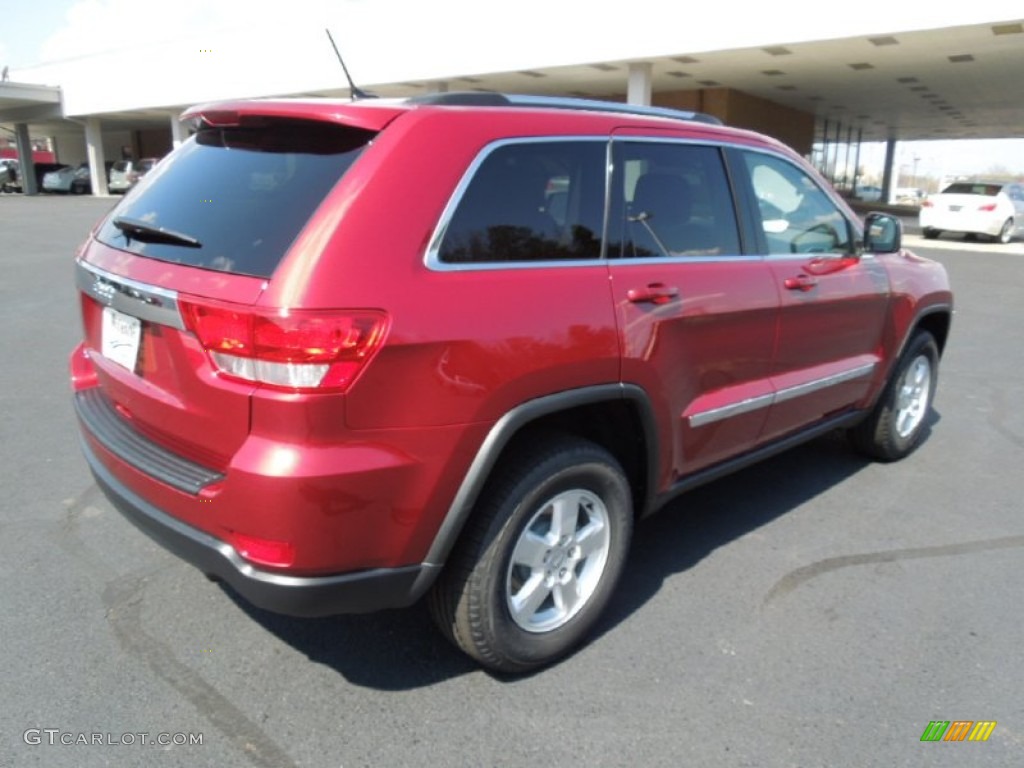 2012 Grand Cherokee Laredo - Deep Cherry Red Crystal Pearl / Dark Graystone/Medium Graystone photo #4