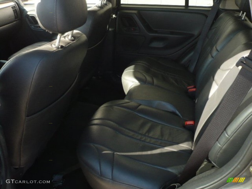 2004 Grand Cherokee Freedom Edition 4x4 - Graphite Metallic / Dark Slate Gray photo #19