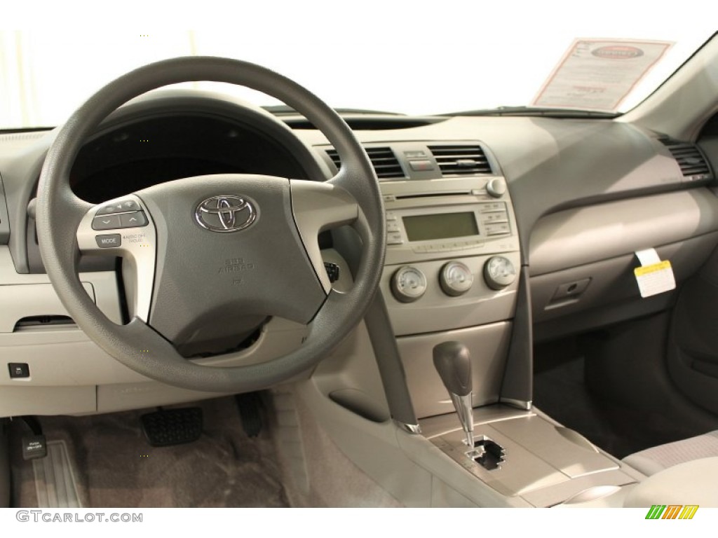 2010 Toyota Camry LE Ash Gray Dashboard Photo #62320318