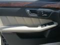 Black - E 350 Sedan Photo No. 6