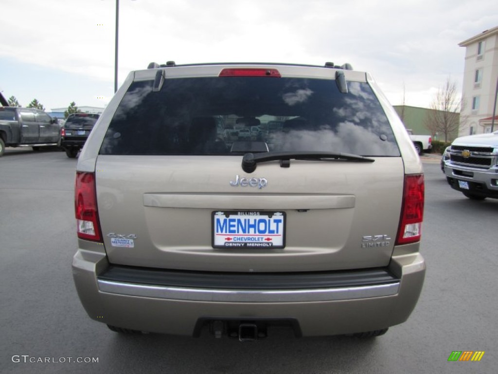 2005 Grand Cherokee Limited 4x4 - Light Khaki Metallic / Dark Khaki/Light Graystone photo #6