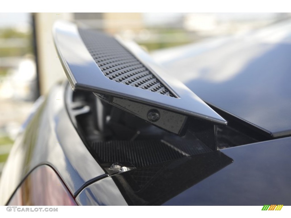 Phantom Black Pearl Effect 2011 Audi R8 5.2 FSI quattro Exterior Photo #62327554