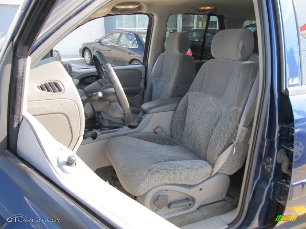 2002 Chevrolet TrailBlazer LS 4x4 Front Seat Photo #62328265