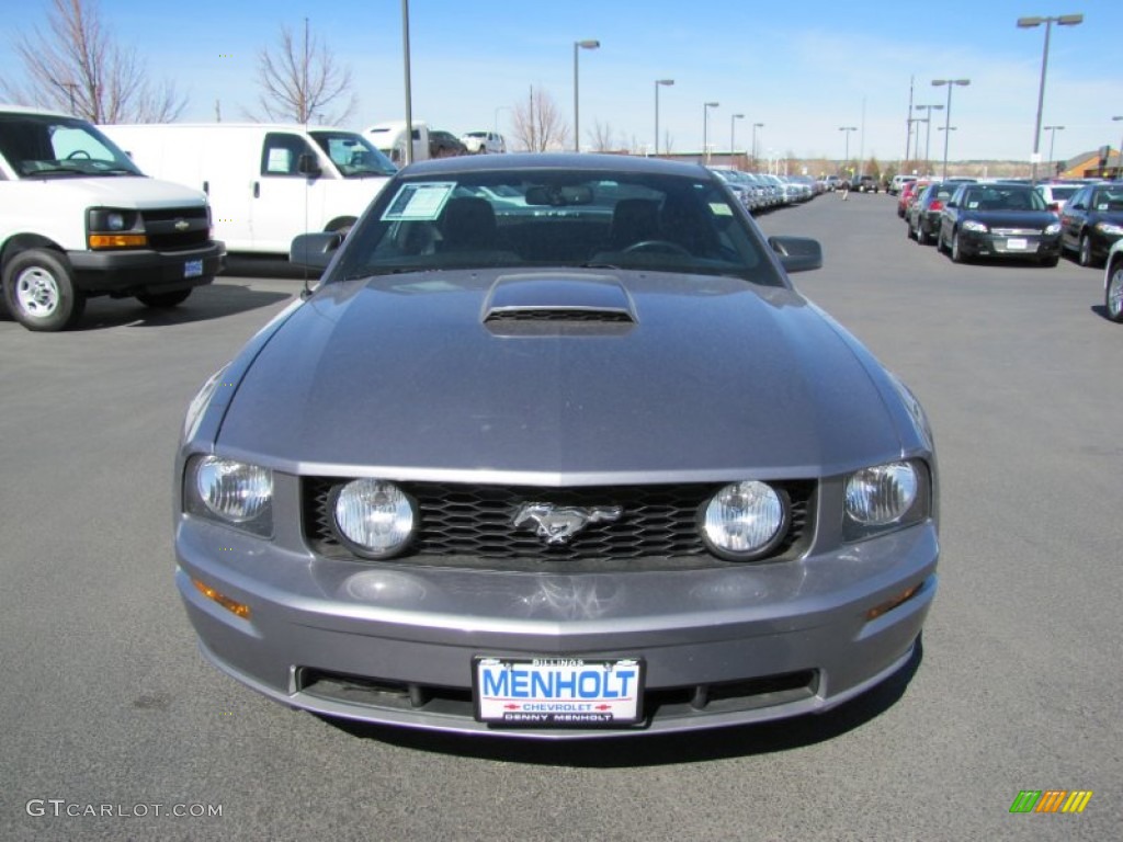 2007 Mustang GT Premium Coupe - Tungsten Grey Metallic / Dark Charcoal photo #2