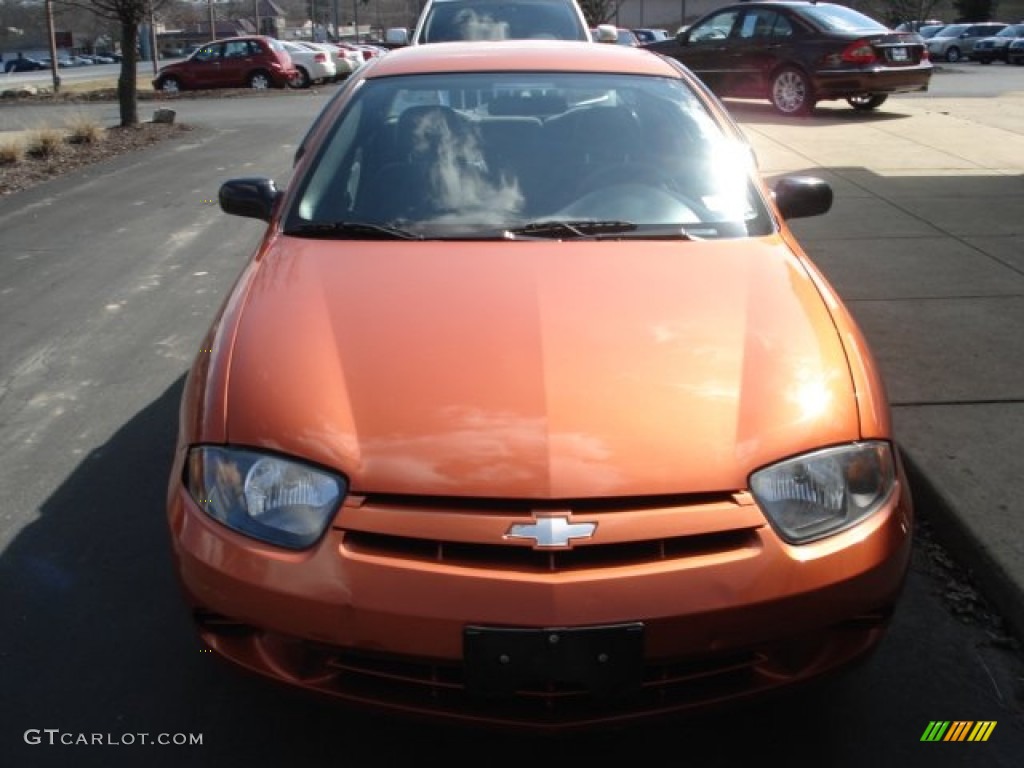 2005 Cavalier Sedan - Sunburst Orange Metallic / Graphite Gray photo #3