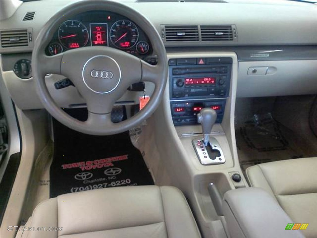 2004 A4 1.8T quattro Sedan - Champagne Metallic / Beige photo #5