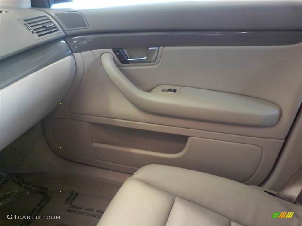 2004 A4 1.8T quattro Sedan - Champagne Metallic / Beige photo #11