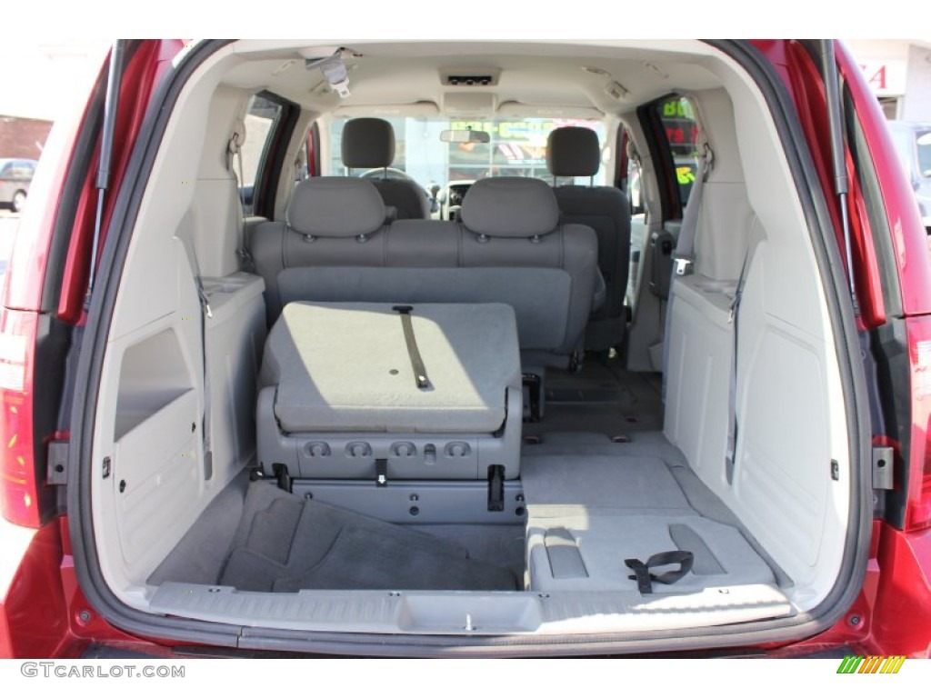 2008 Grand Caravan SE - Inferno Red Crystal Pearl / Dark Slate/Light Shale photo #13