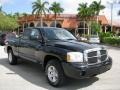 Brilliant Black Crystal Pearl 2007 Dodge Dakota SLT Club Cab