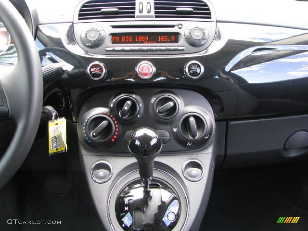 2012 Fiat 500 Pop Controls Photo #62335546