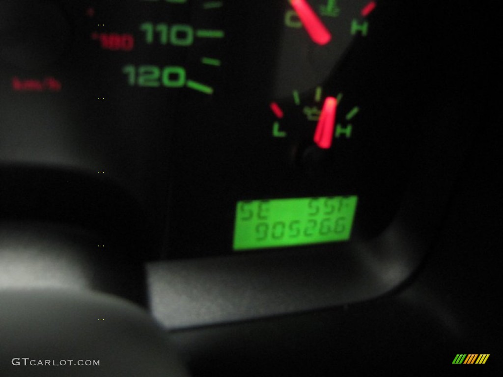 2005 F150 XLT SuperCrew 4x4 - Silver Metallic / Medium Flint/Dark Flint Grey photo #16
