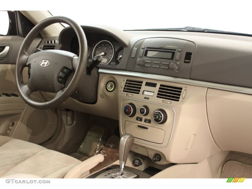 2006 Hyundai Sonata GLS Beige Dashboard Photo #62336500