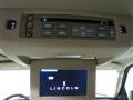 2006 Light Tundra Metallic Lincoln Navigator Ultimate 4x4  photo #43