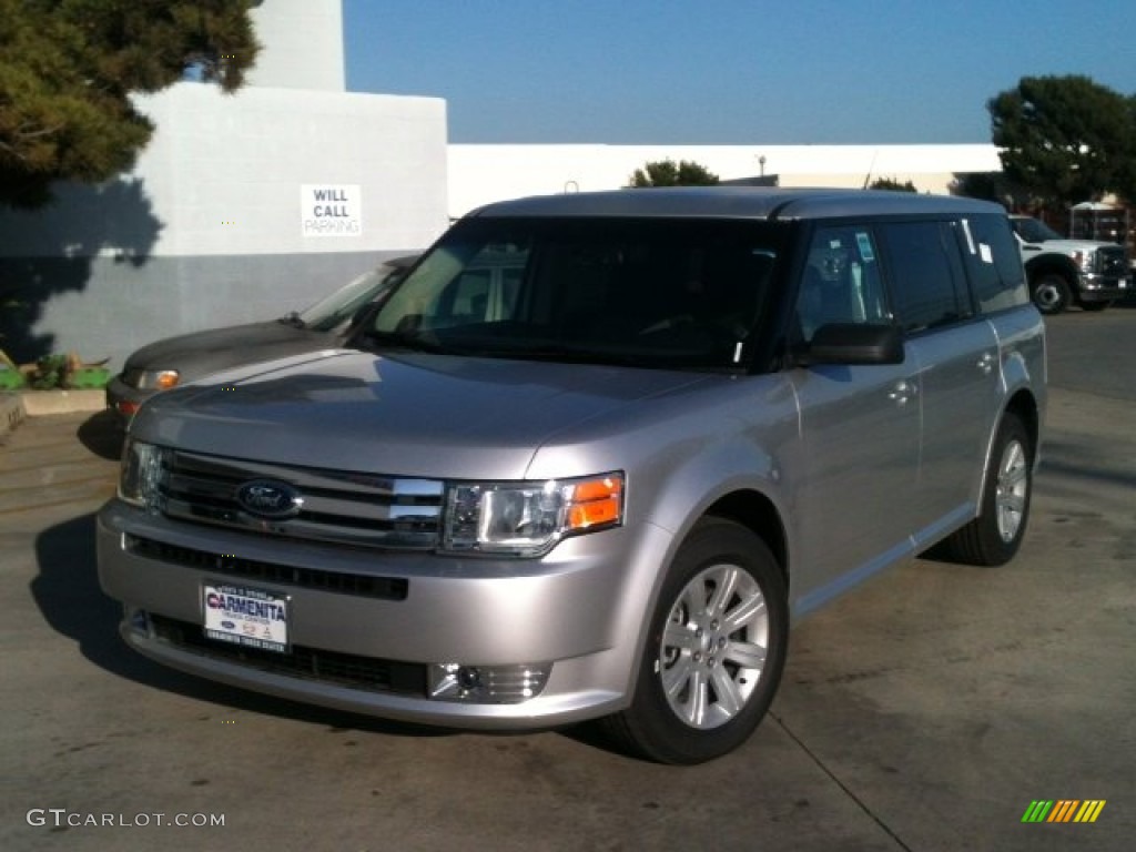 2012 Flex SE - Ingot Silver Metallic / Medium Light Stone photo #1