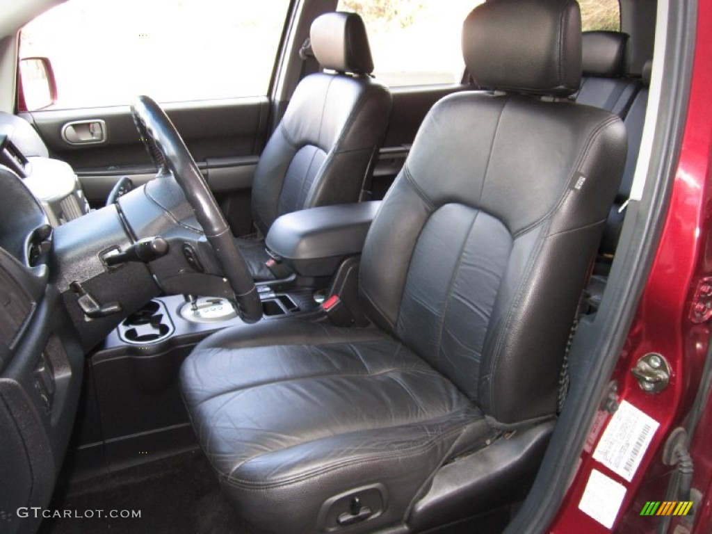 2004 Mitsubishi Endeavor Limited AWD Front Seat Photos