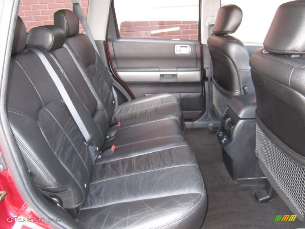 2004 Endeavor Limited AWD - Ultra Red Pearl / Charcoal Gray photo #18