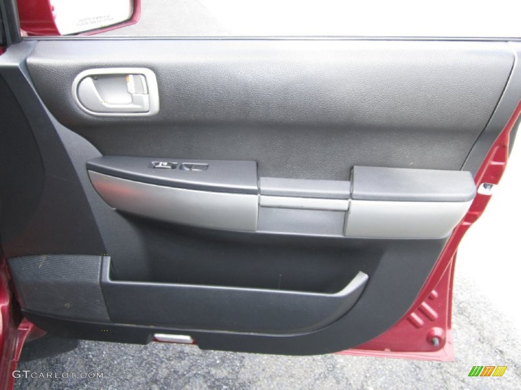 2004 Endeavor Limited AWD - Ultra Red Pearl / Charcoal Gray photo #27