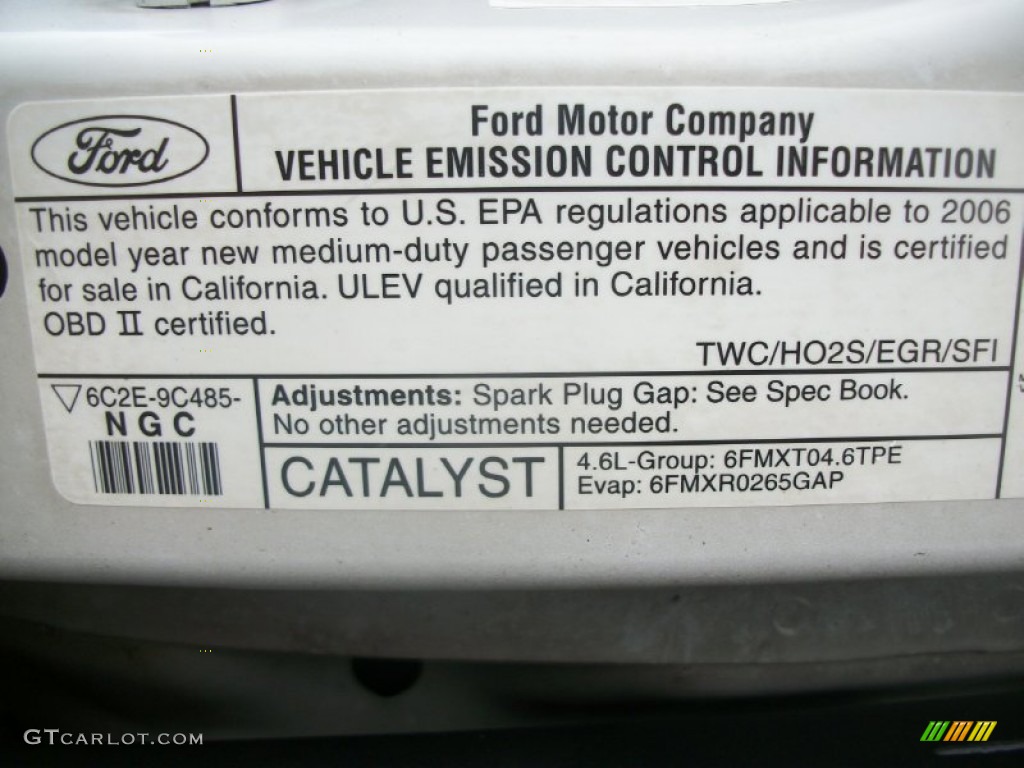2006 Ford E Series Van E350 XLT 15 Passenger Info Tag Photo #62342948