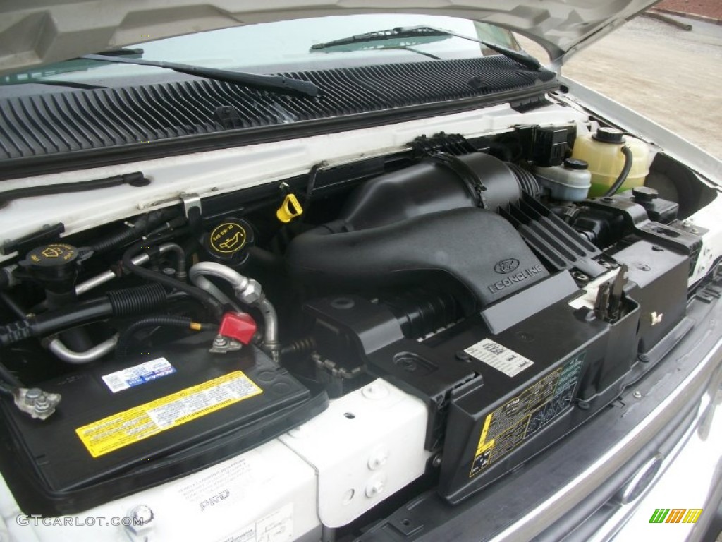 2006 Ford E Series Van E350 XLT 15 Passenger Engine Photos