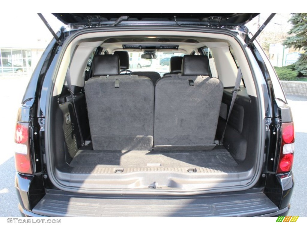 2009 Ford Explorer Limited 4x4 Trunk Photos