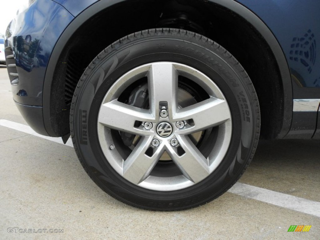 2012 Volkswagen Touareg TDI Lux 4XMotion Wheel Photo #62345000